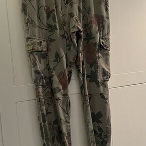 Pam & Gela Floral Ankle Pants - Green and Pink